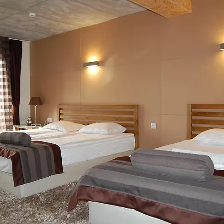 Seasons Glavatarski Hotel apartamentowy 3*